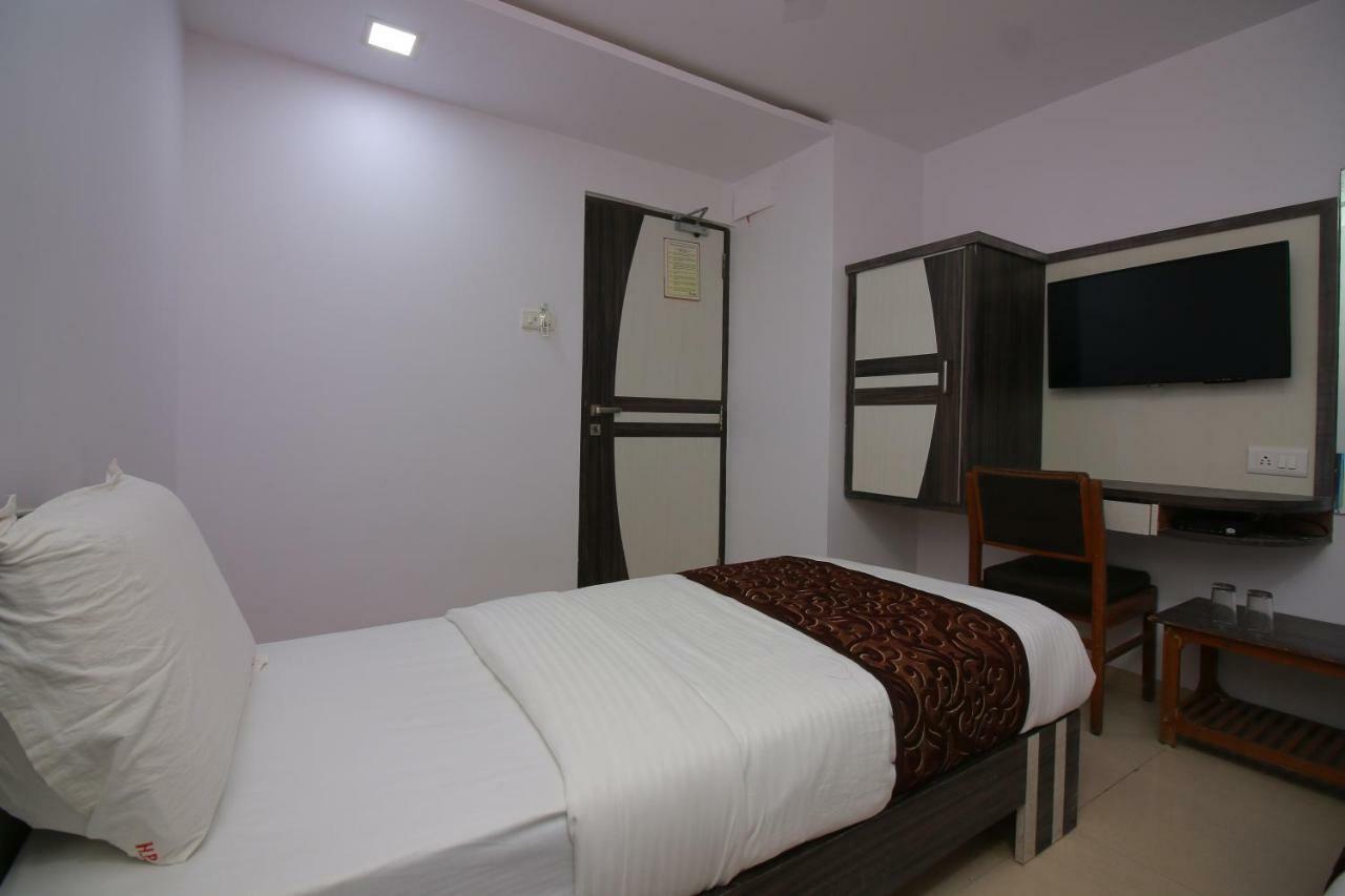 Hotel Apex Navi Mumbai Exterior foto