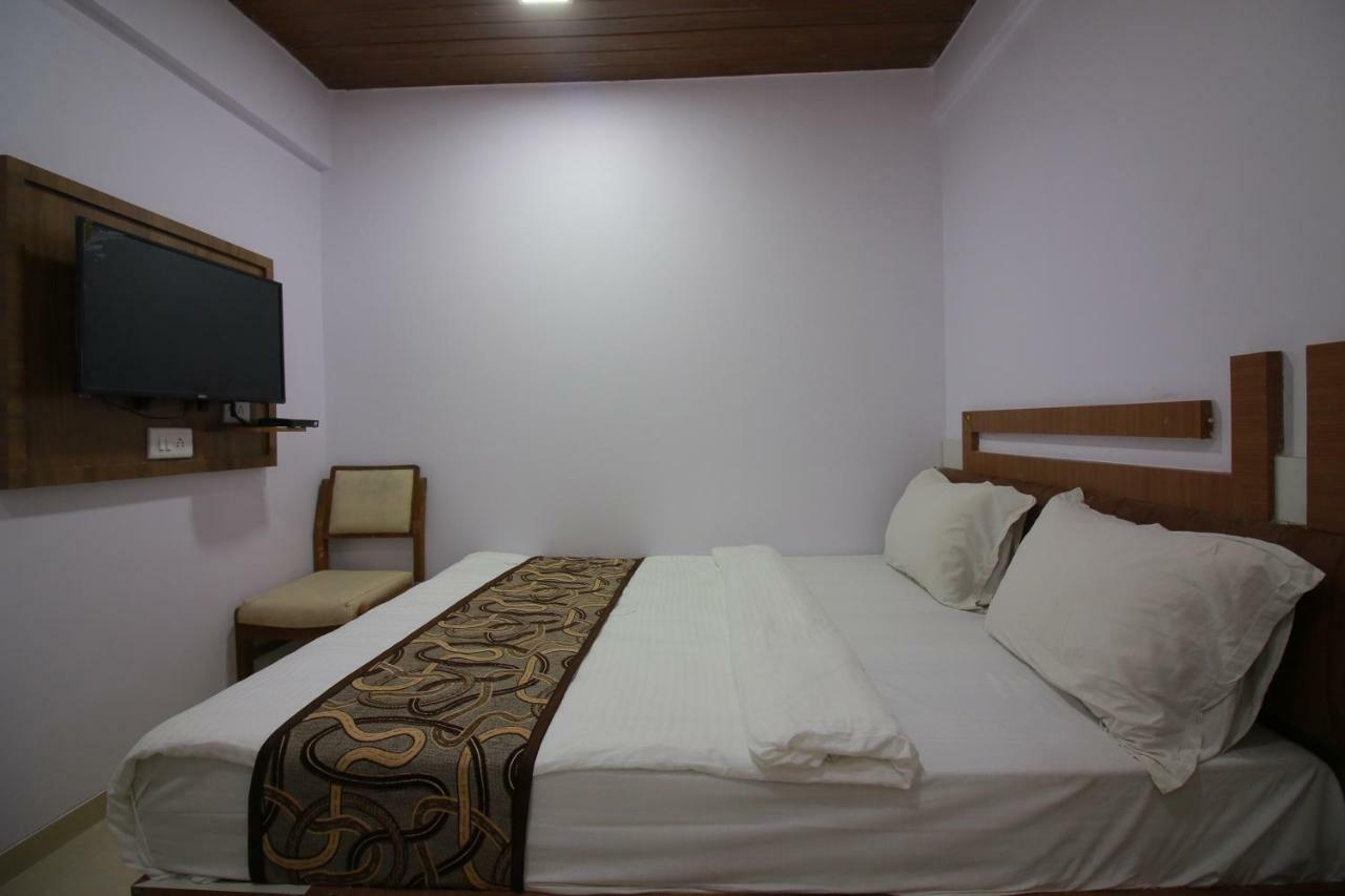 Hotel Apex Navi Mumbai Exterior foto